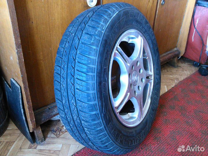 R13 Barum Brillantis 175/70, PCD 4x98 DIA 472