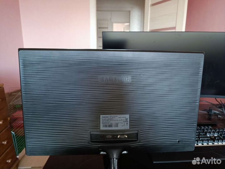 Монитор Samsung 24