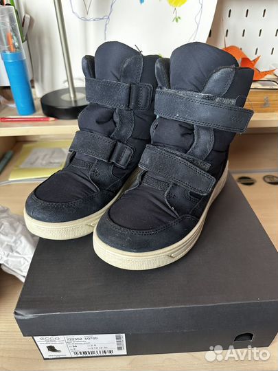 Ботинки зимние Ecco для мальчика 33 р