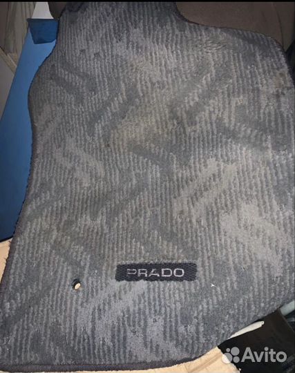 Комплект ковриков для автомобиля