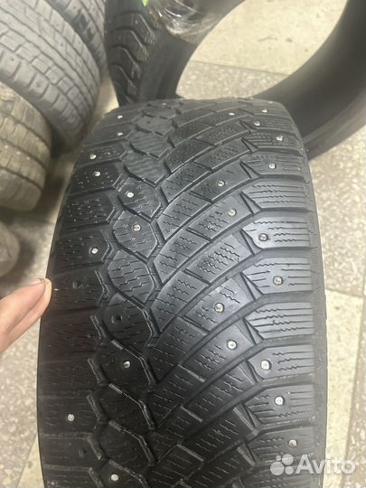 Continental ContiIceContact 225/45 R17