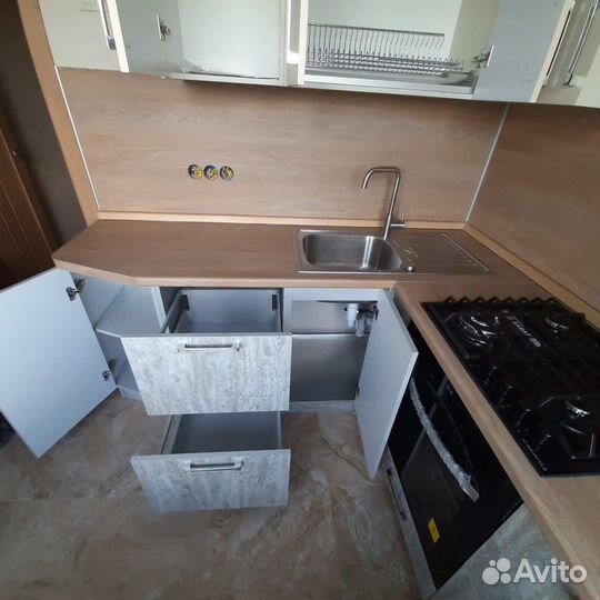 Кухонный гарнитур