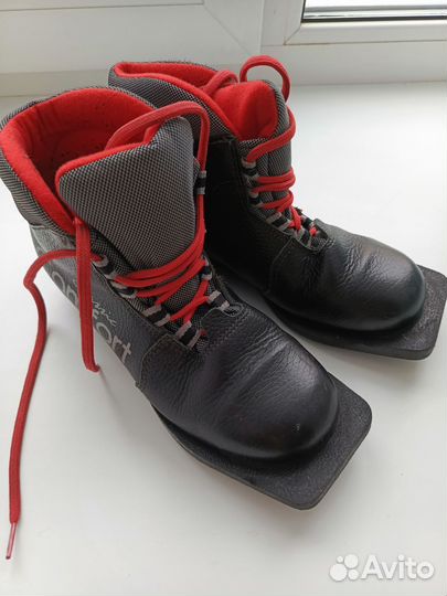 Ботинки для лыж