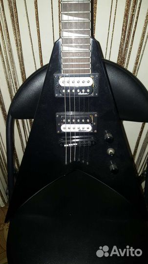 Гитара Jackson king v js32
