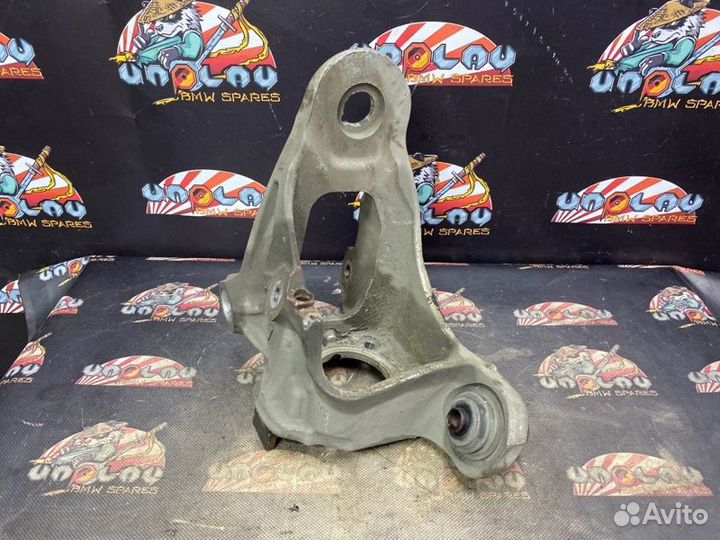 Кулак задний правый Bmw E70 кроссовер N63B44A