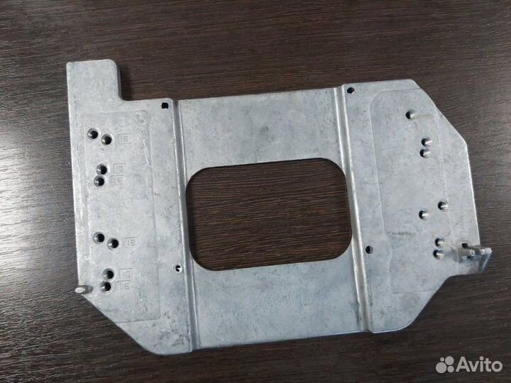 Кронштейн Mercedes Ml 320 W163 112.942 1997