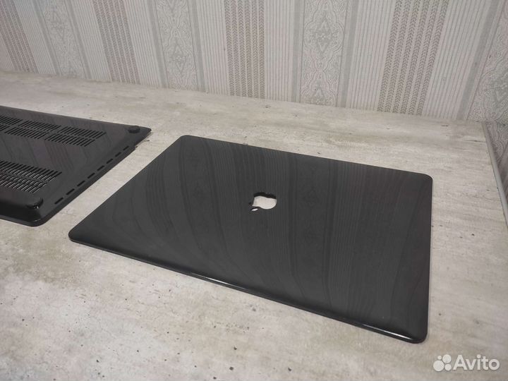 Защитная накладка чехол на Macbook pro 15
