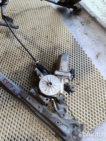 Стеклоподъемник пп Ford Focus 1