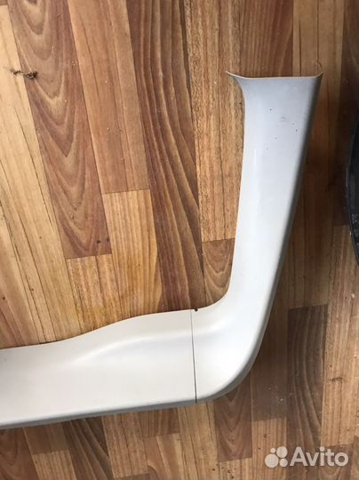 Обшивка двери багажника honda Pilot