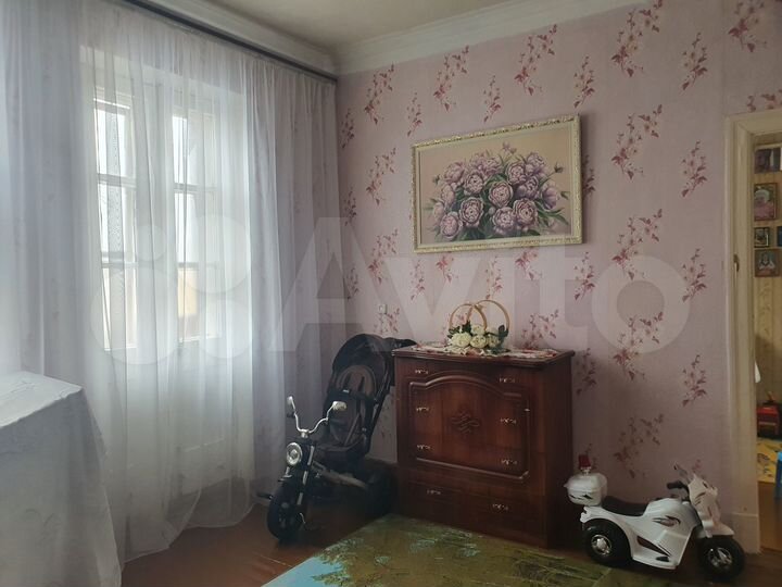 Комната 16 м² в 3-к., 2/2 эт.