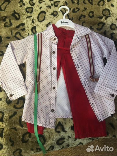 Костюм нарядный на мальчика