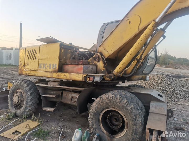 Колёсный экскаватор Твэкс ЕК-18, 2008