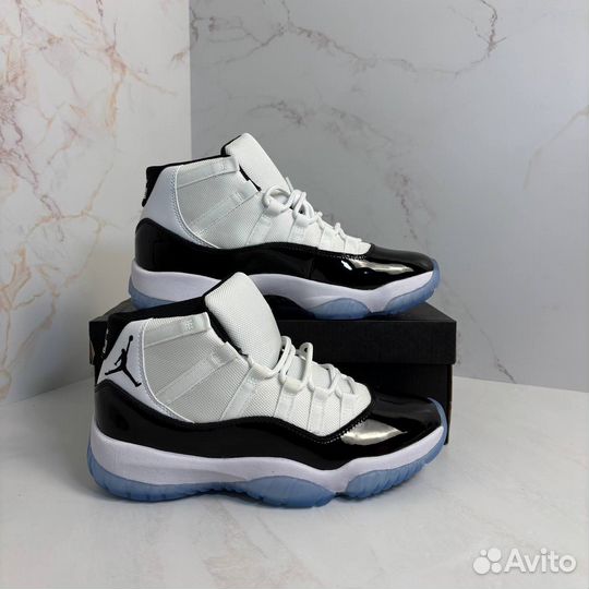 Кроссовки Nike Air Jordan 11 retro Concord