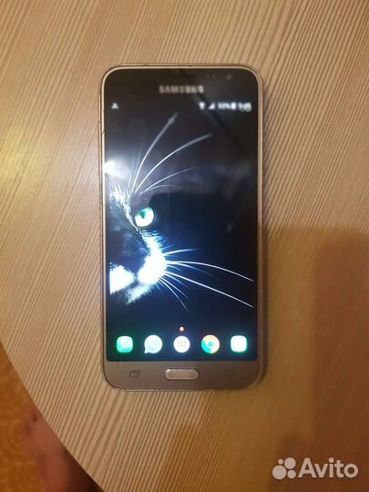 Телефон Samsung g 3 (2016)