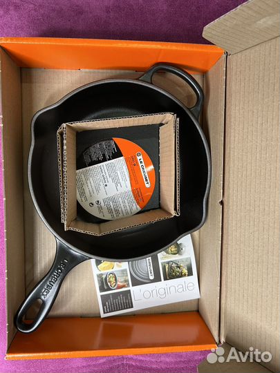 Посуда le creuset чугунная сковорода 23 см