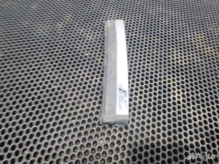 Накладка молдинг крыши передняя правая Hover