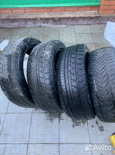 Bridgestone B-style RV 24.5/45 R19