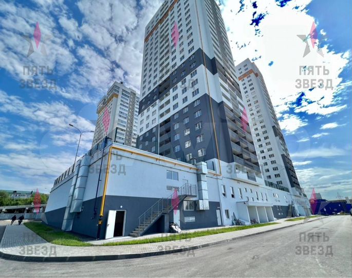 Помещение под офис с отдельным входом 693 кв.м