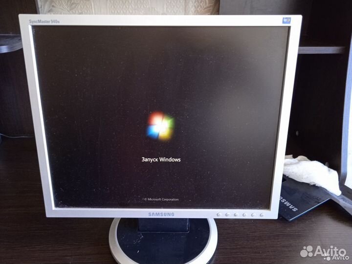 Монитор Samsung Sync Master 940 n