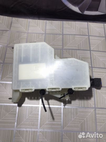 Блок предохранителей Land Rover Freelander 2