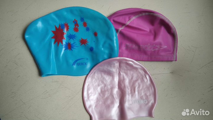 Плавки и шапочки