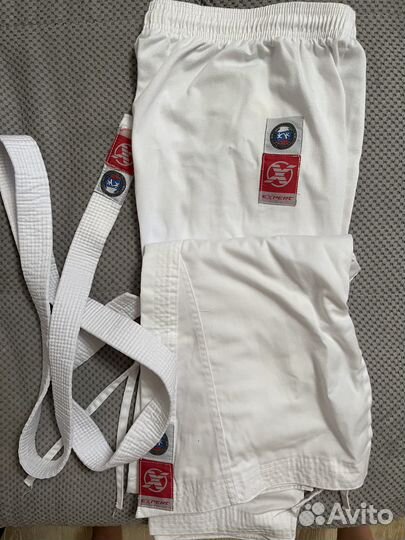 Форма для тренировок айкидо, карате, дзюдо