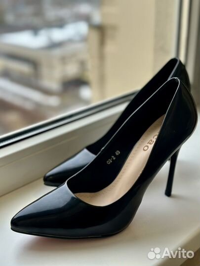 Туфли на каблуке