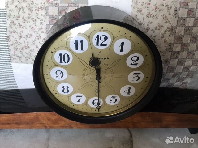Настольные часы