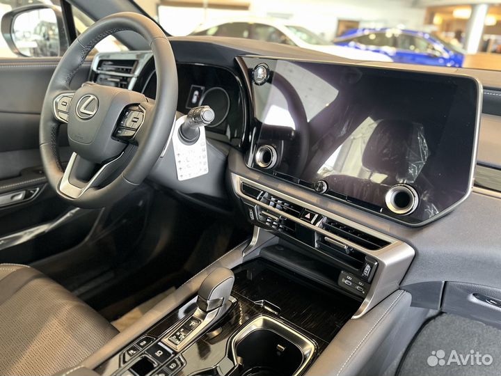 Lexus RX 2.4 AT, 2024