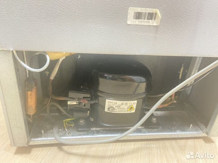 Холодильник tesler