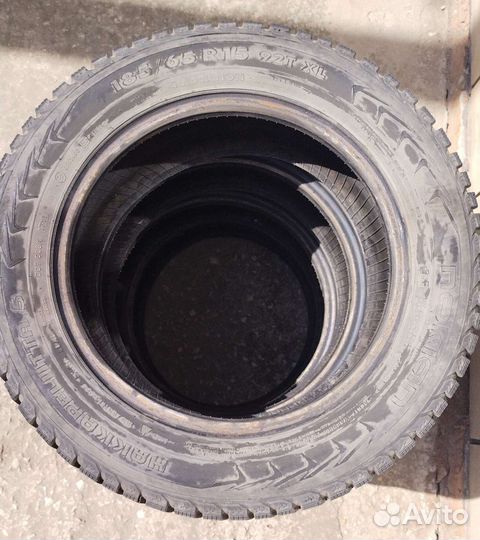 R15 Nokian Tyres Hakkapeliitta 5 185/65, PCD 4x100 DIA 54.1