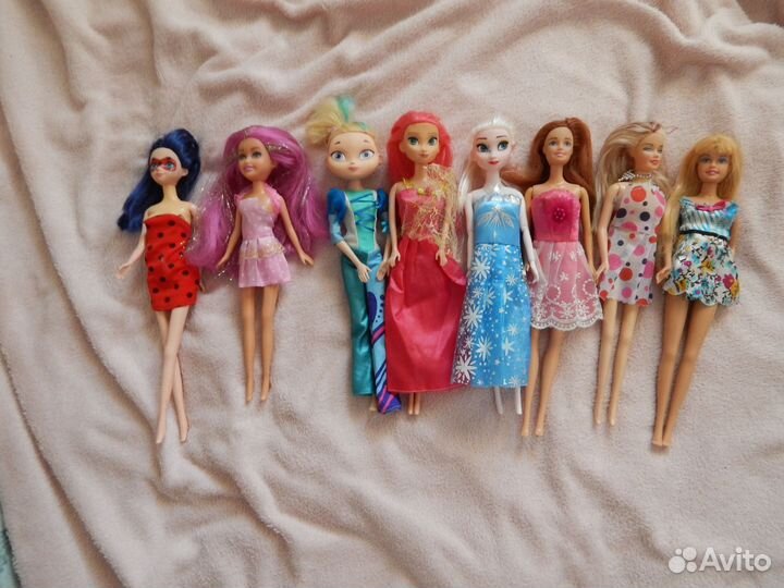 Пакет, лот кукол 28 шт