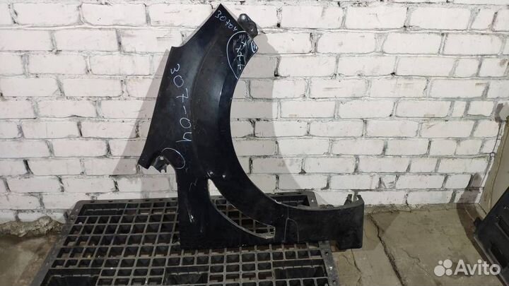 Крыло переднее правое от Ford S-MAX 2006-2015