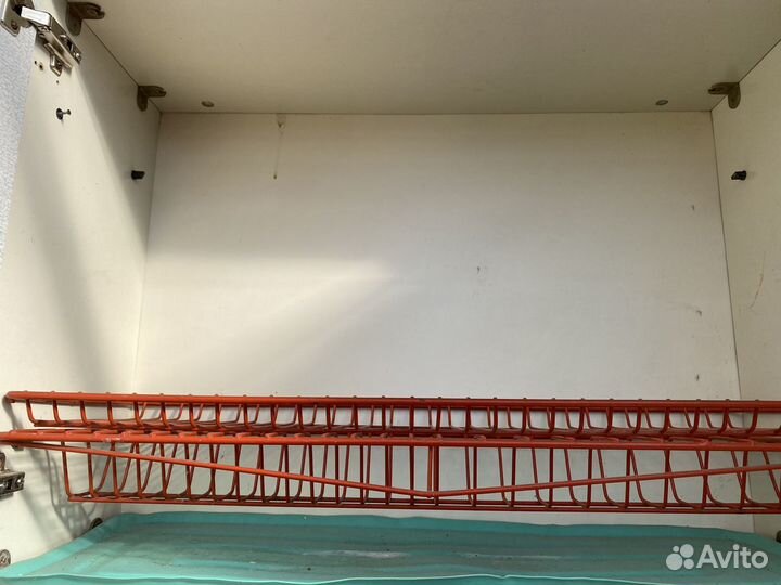 Кухонный шкаф