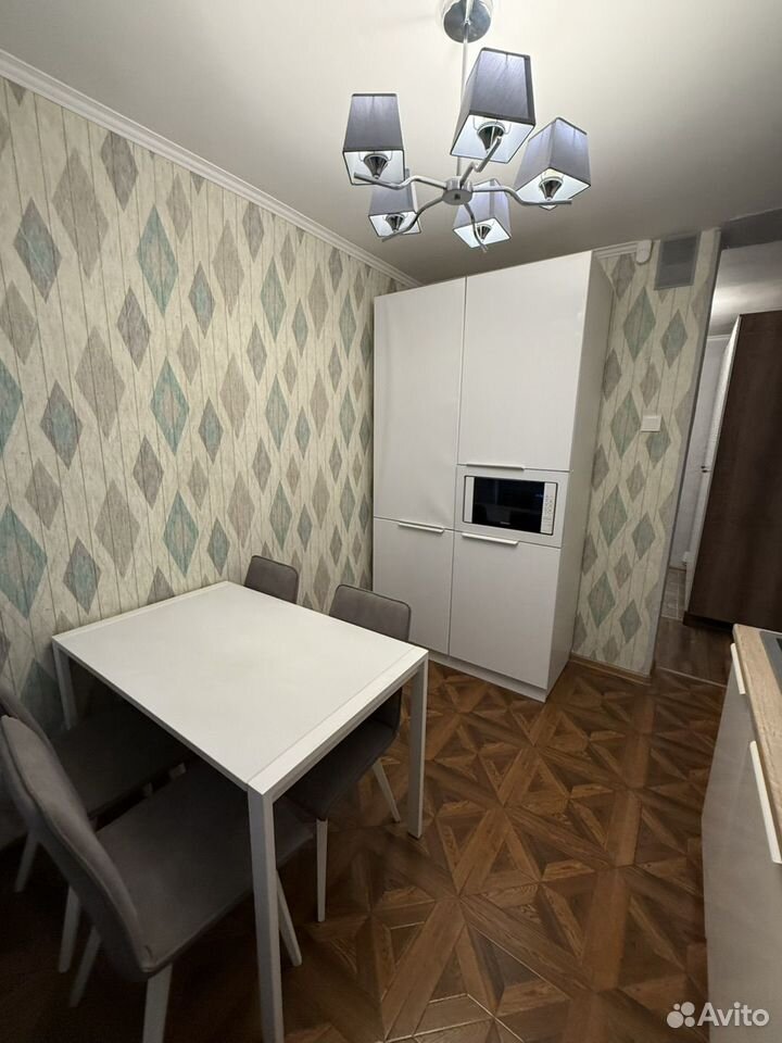 3-комнатная квартира, 56 м² — фото 2