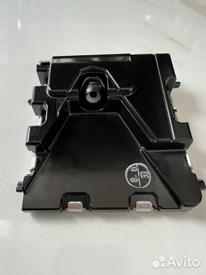 Камера чтения дорожных знаков Lexus