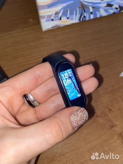 Фитнес-браслет Xiaomi Mi Smart Band 5