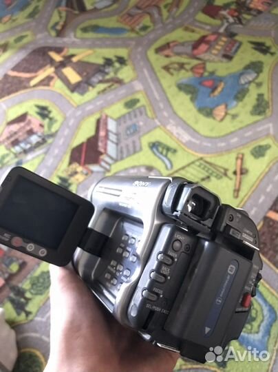 Видеокамера sony