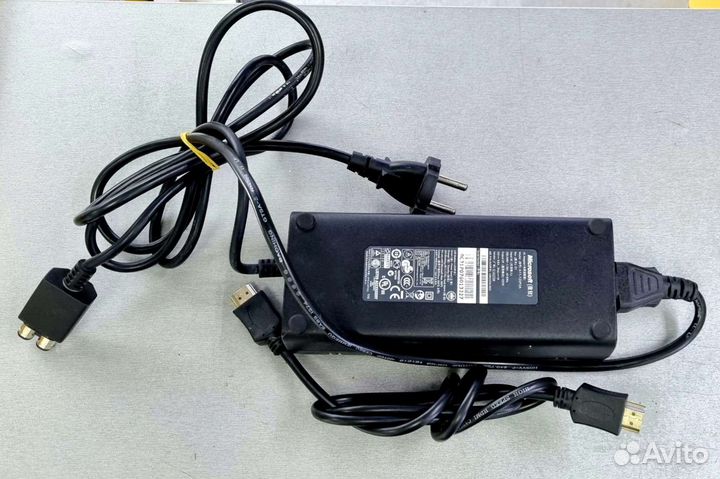 Xbox 360 Slim 250Г freeboot +150игр+кинект+2джойст