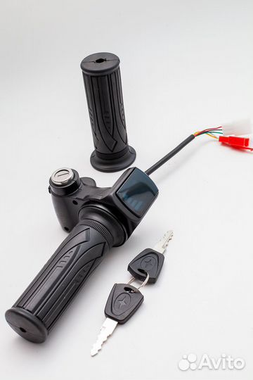 Ручка газа с дисплеем для электровелосипедов