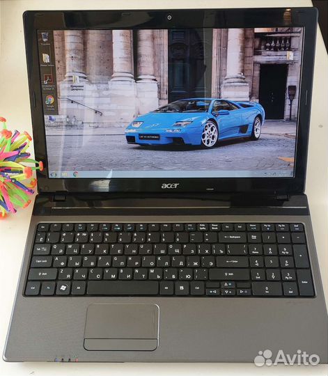 Ноутбук Acer/как новый/ssd/акум держит