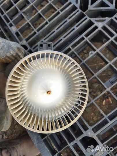 Мотор печки Toyota Soarer UZZ40 3uzfe 2003