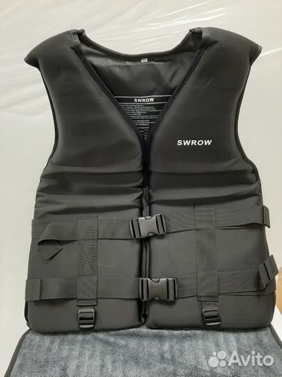 Спасательный жилет