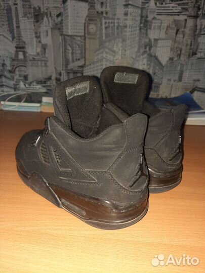 Зимние кроссовки Nike Air Jordan 4 Retro Black Cat