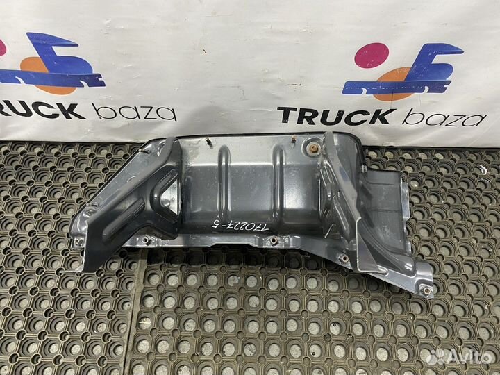 1426102 Подножка кабины правая Scania 5-series