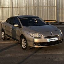 Renault Fluence 1.6 MT, 2010, 275 572 км, с пробегом, цена 444 000 руб.