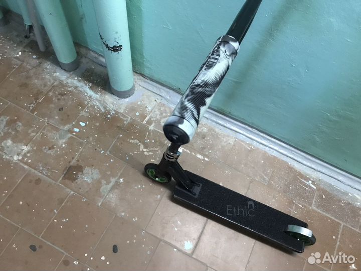 Трюковой самокат кастом стрит