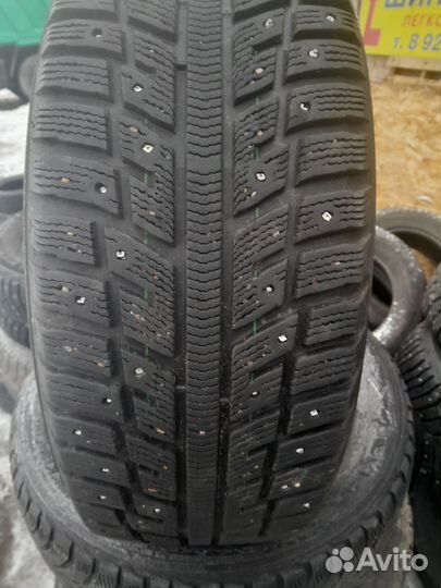 Kumho I'Zen KW27 215/55 R17 31Q