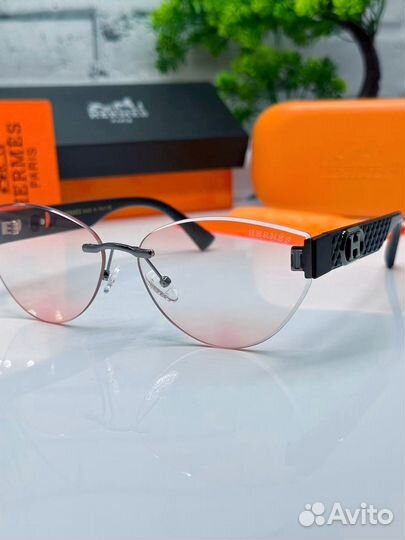 Солнцезащитные очки Hermes