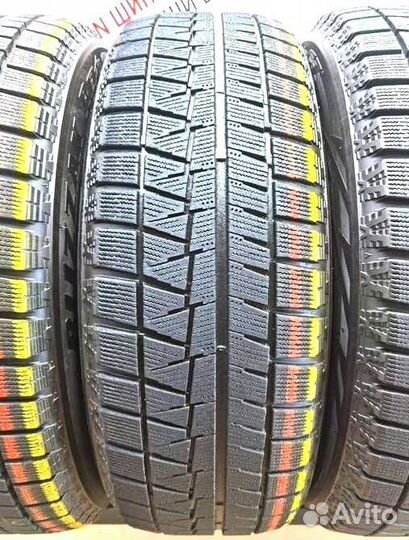 Bridgestone Blizzak Revo GZ 205/55 R16 87M